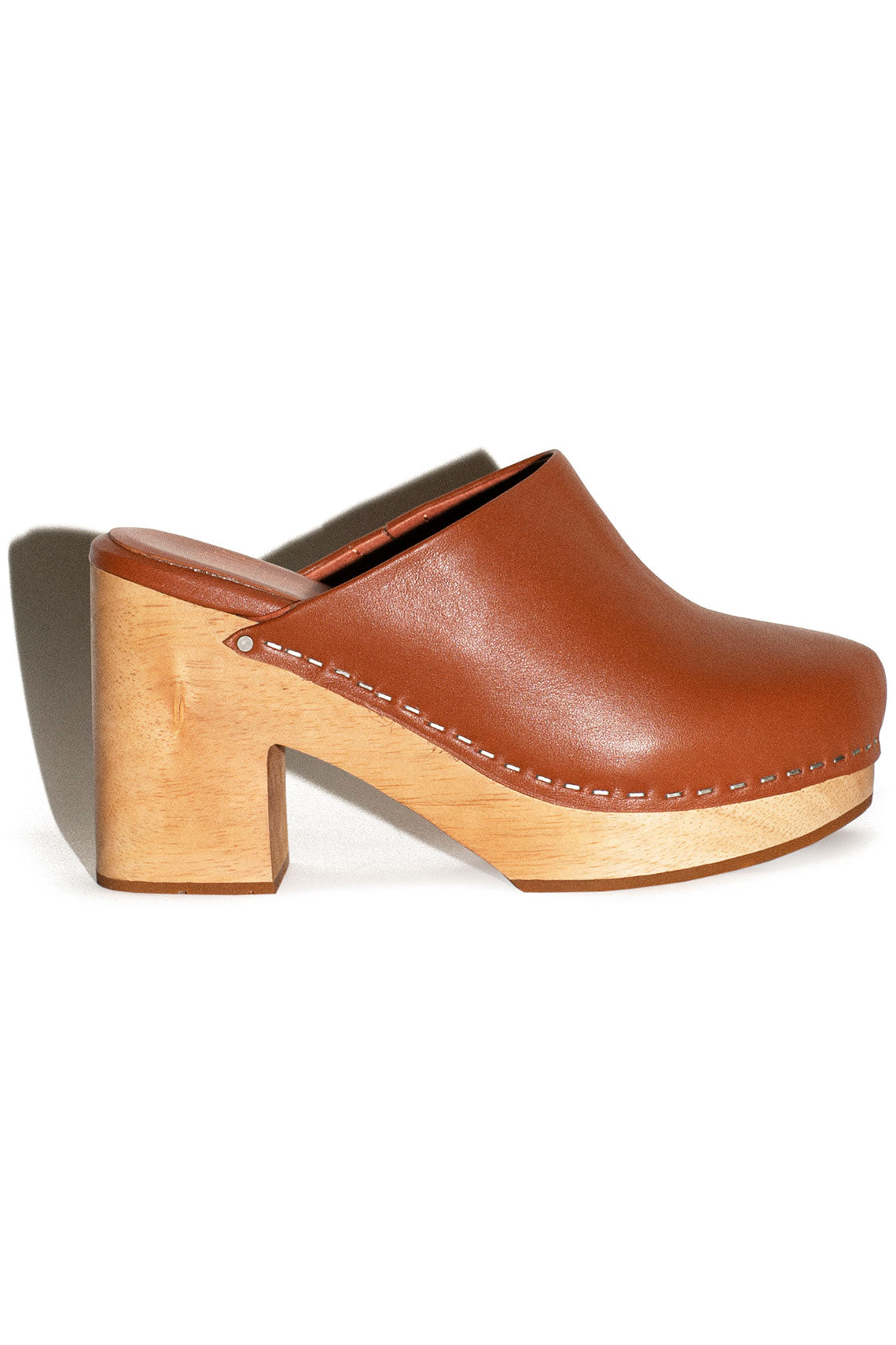 True 2025 craft clogs