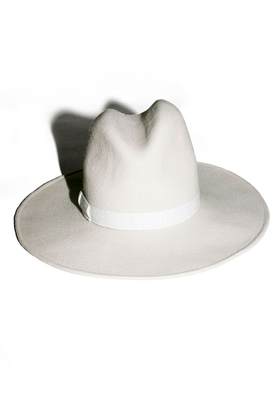 Yestadt - Alabaster Peaks Hat – BONA DRAG display picture 1