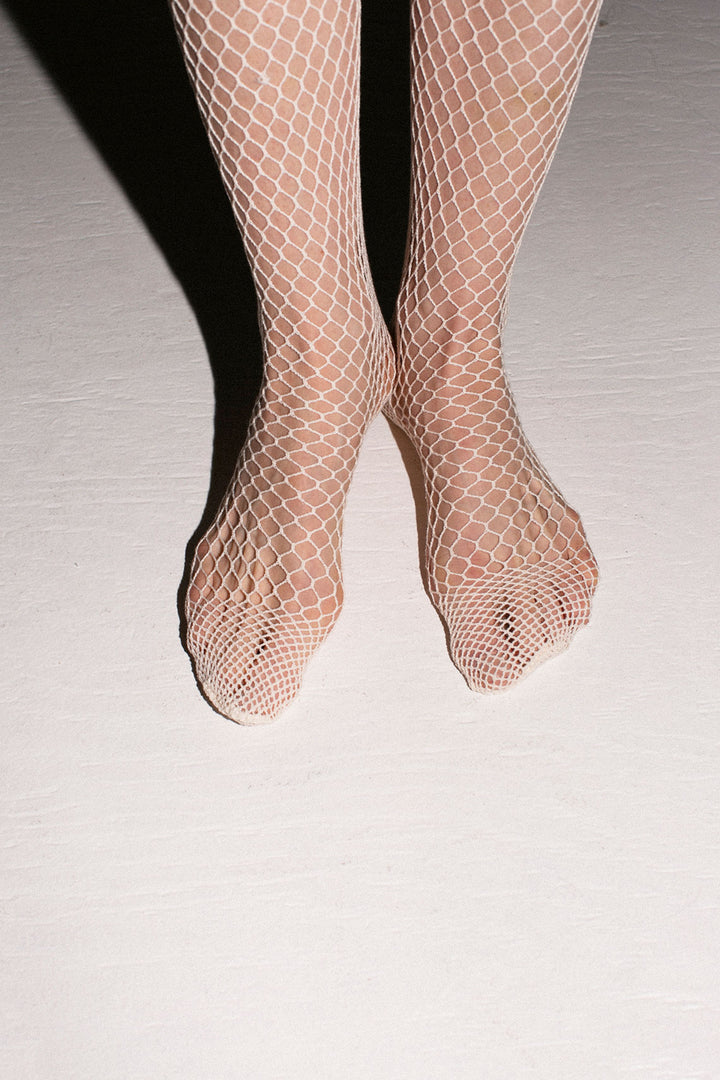 Babaco - Ivory Fishnet Tights – BONA DRAG