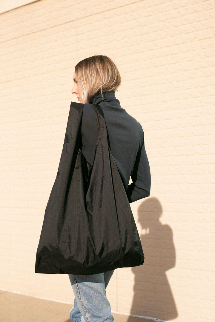 BagguBigBlackBaggu_4_720x.jpg?