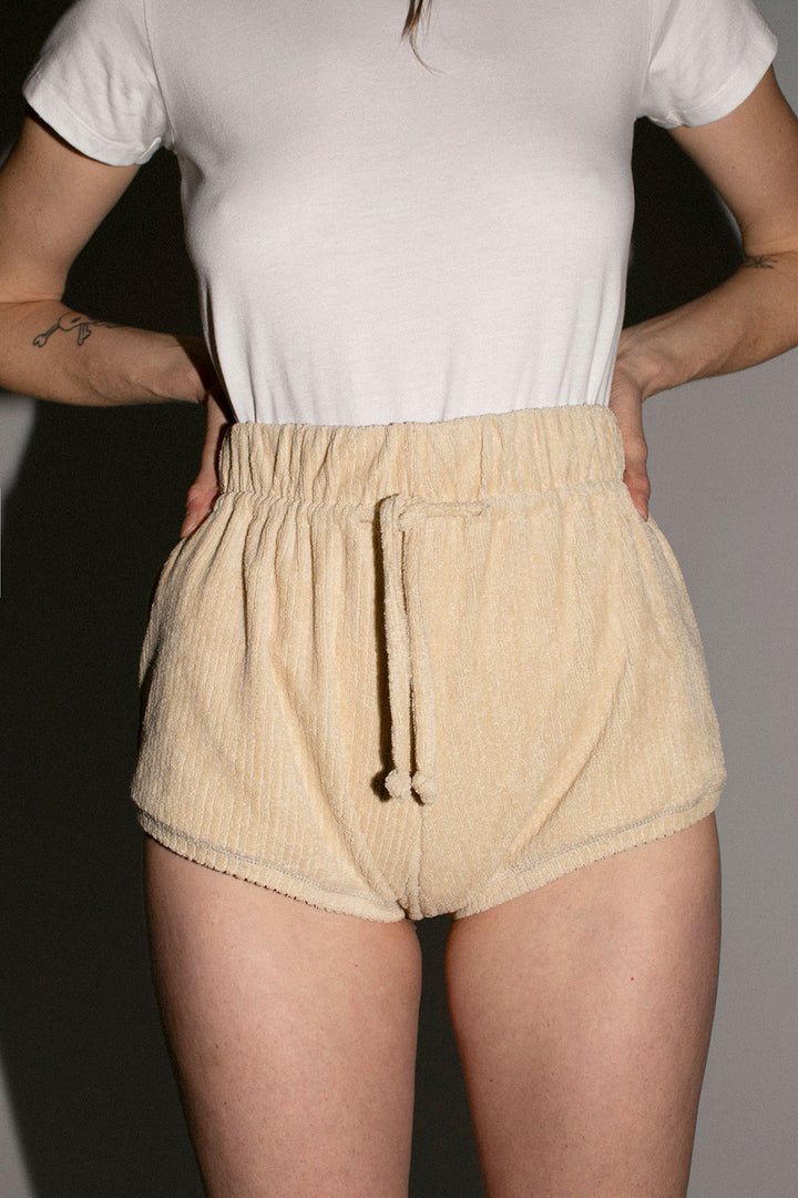 Baserange - Beige Pose Shorts – BONA DRAG