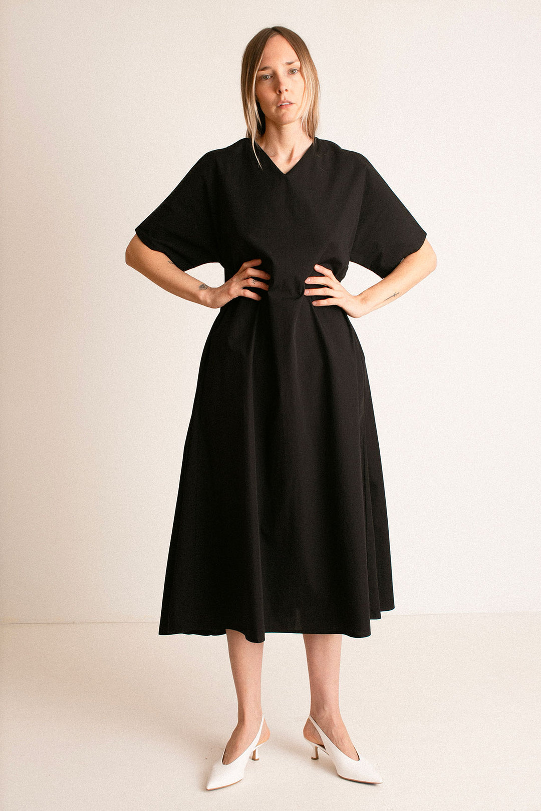 black crane ruched dress BLACK CRANE FLORAL DRESS - BEIGE