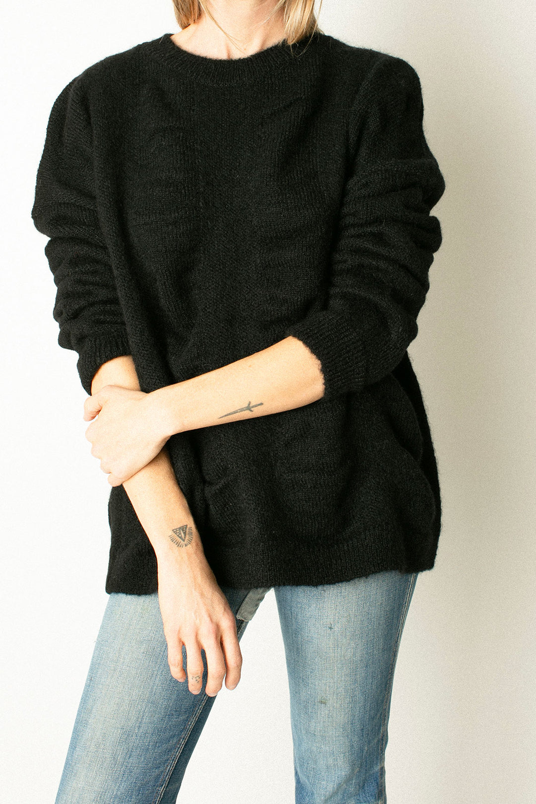 Black Crane - Black Waterfall Sweater – BONA DRAG