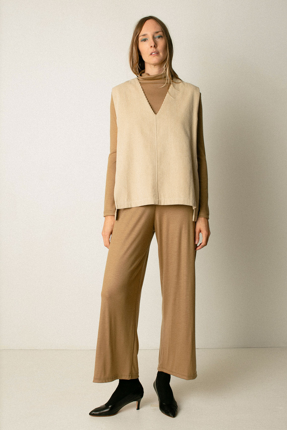 Camel Wool Straight Pant