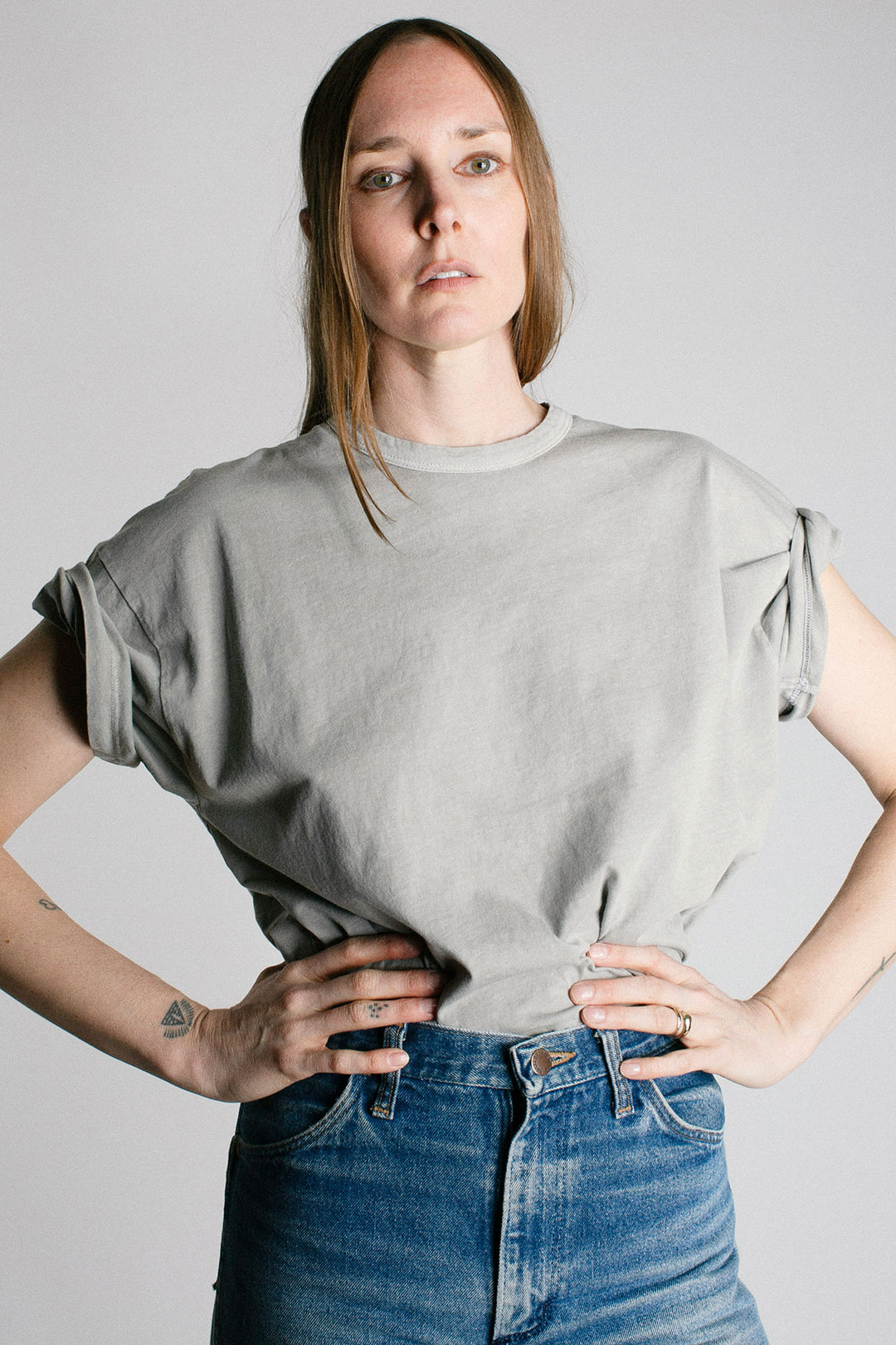 Black Crane - Grey Wide Tee – BONA DRAG