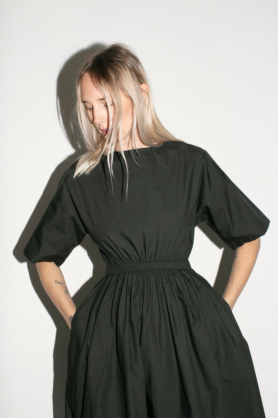 black crane pleats dress SALE 20% OFF - Black Crane