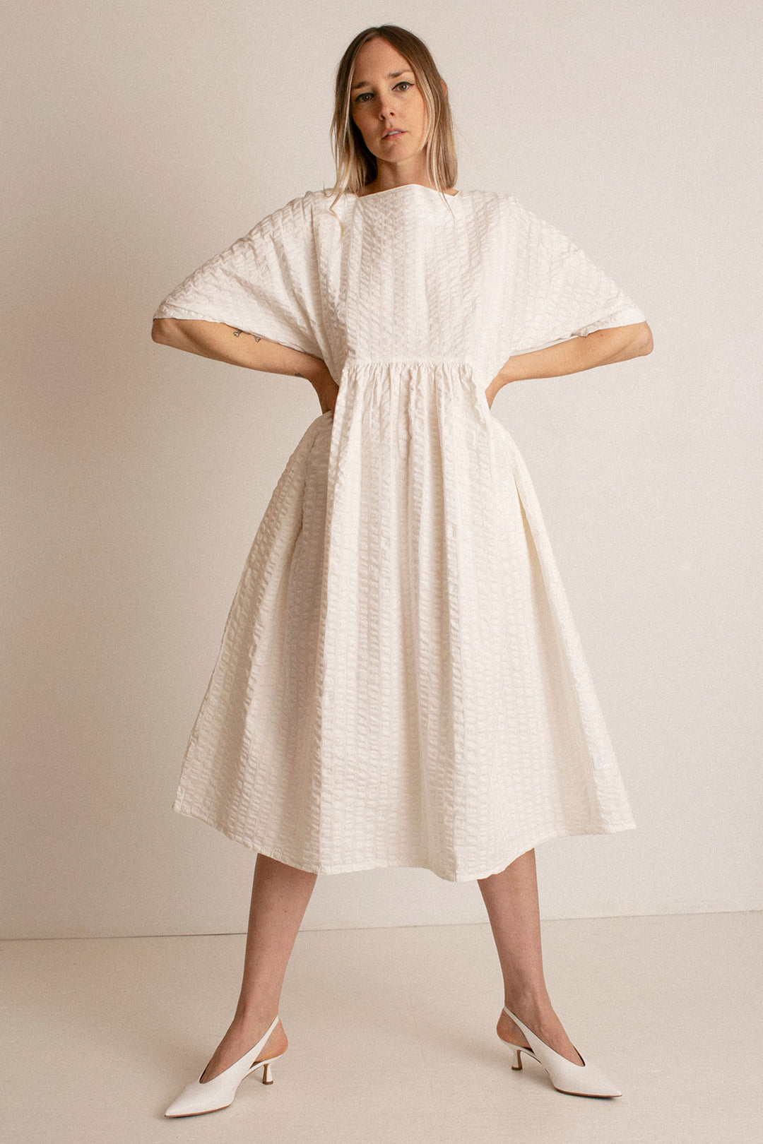 Black Crane - White Tradi Dress – BONA DRAG