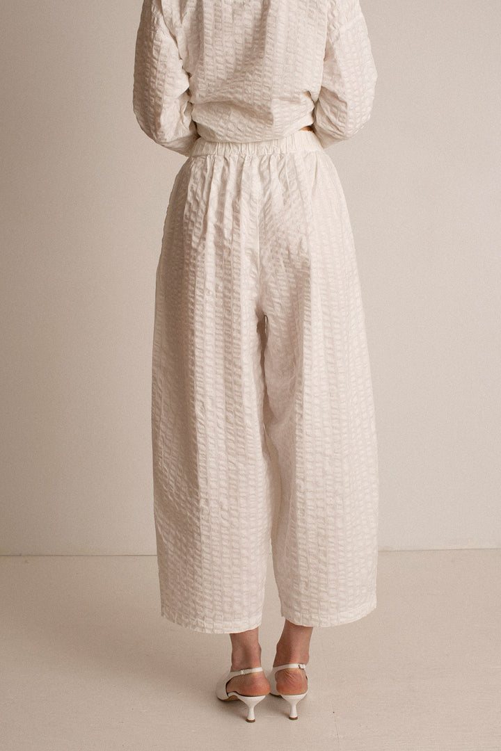 Black Crane - White Wide Pant – BONA DRAG