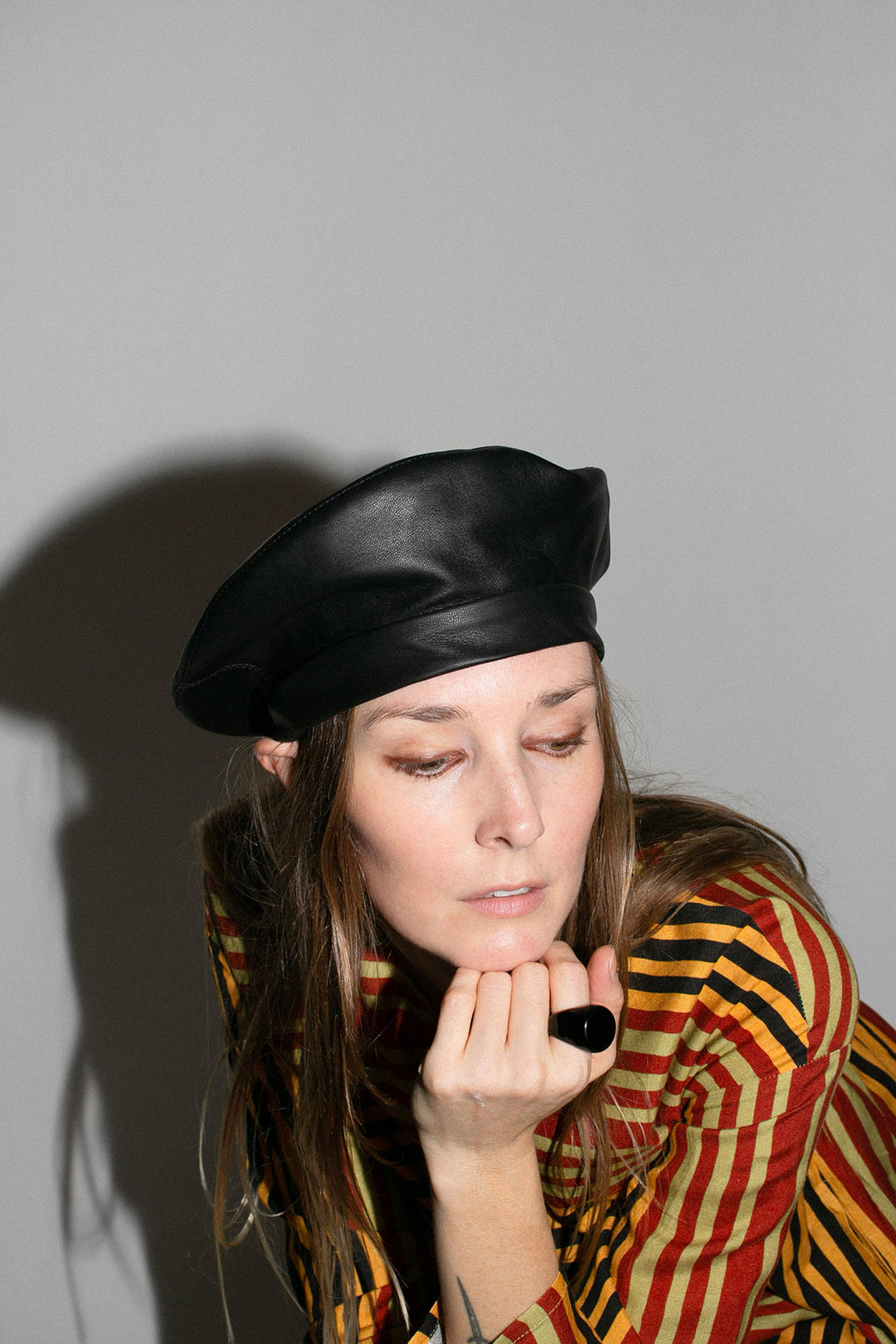 Clyde - Black Lambskin Beret – BONA DRAG display picture 2
