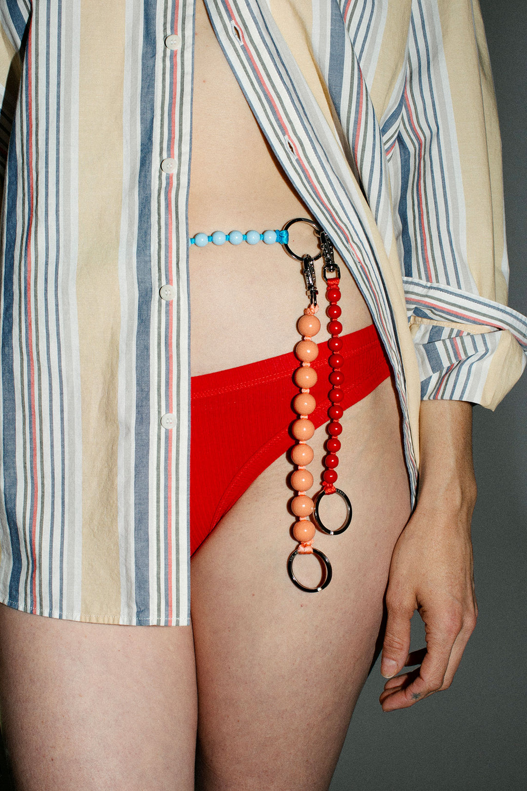 Ina Seifart - Red Perlen Short Keyholder – BONA DRAG