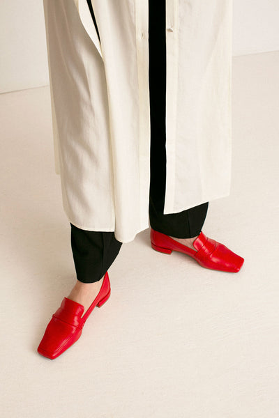 Cherry Pinky Loafer