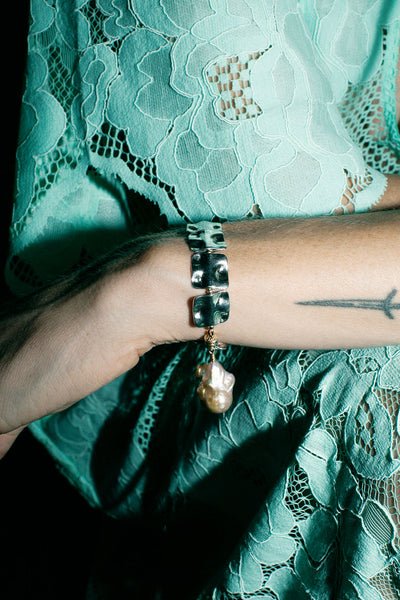 Shield Cerebral Bracelet