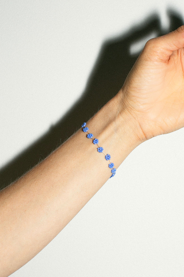 LABRO - Blue Flower Bracelet  – BONA DRAG