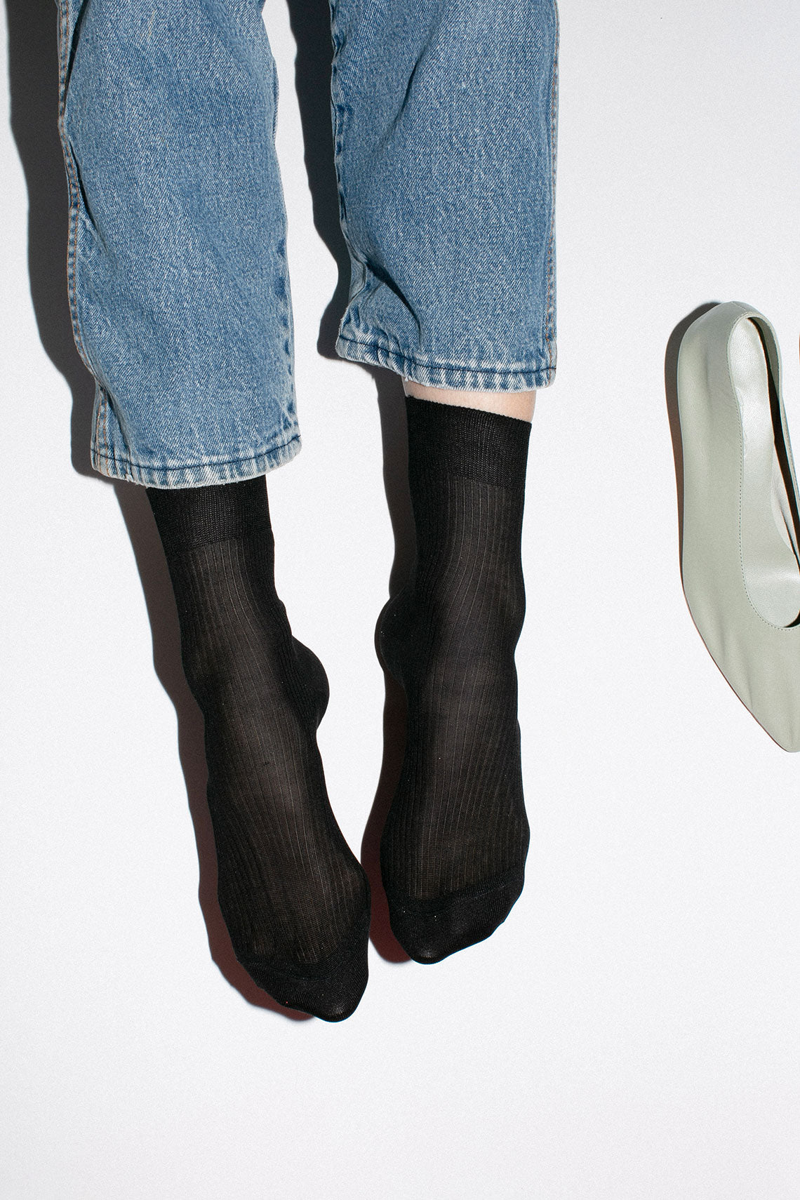 Black One Ribbed Crew