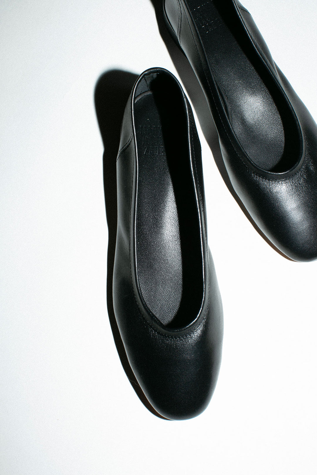 Maryam Nassir Zadeh - Black Calf Serafina Flat – BONA DRAG