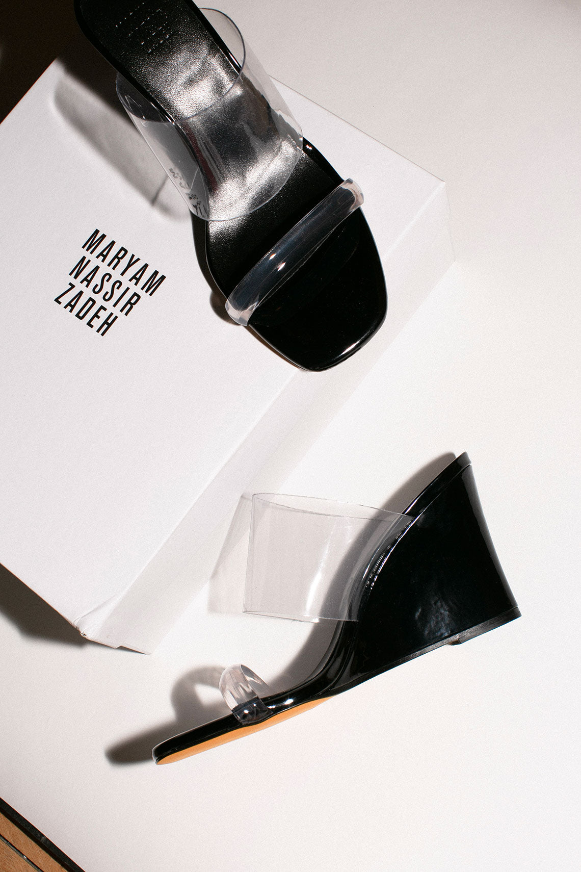 Maryam Nassir Zadeh - Black Patent Olympia Wedge – BONA DRAG