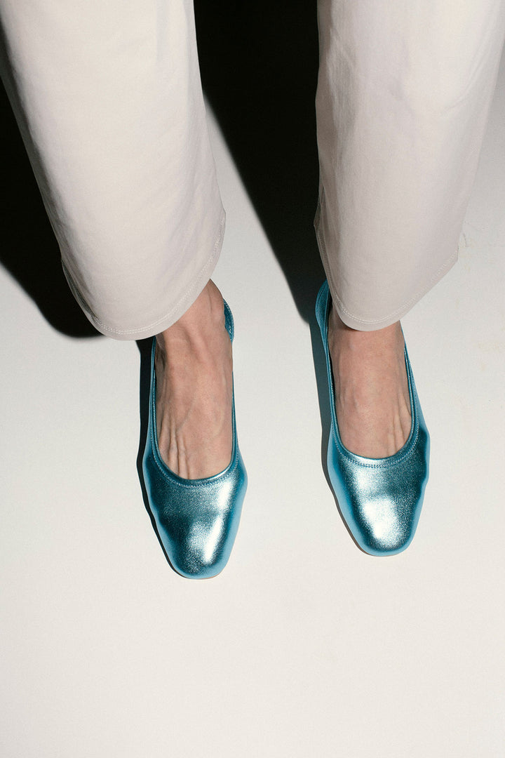 Maryam Nassir Zadeh - Metallic Turquoise Serafina – BONA DRAG