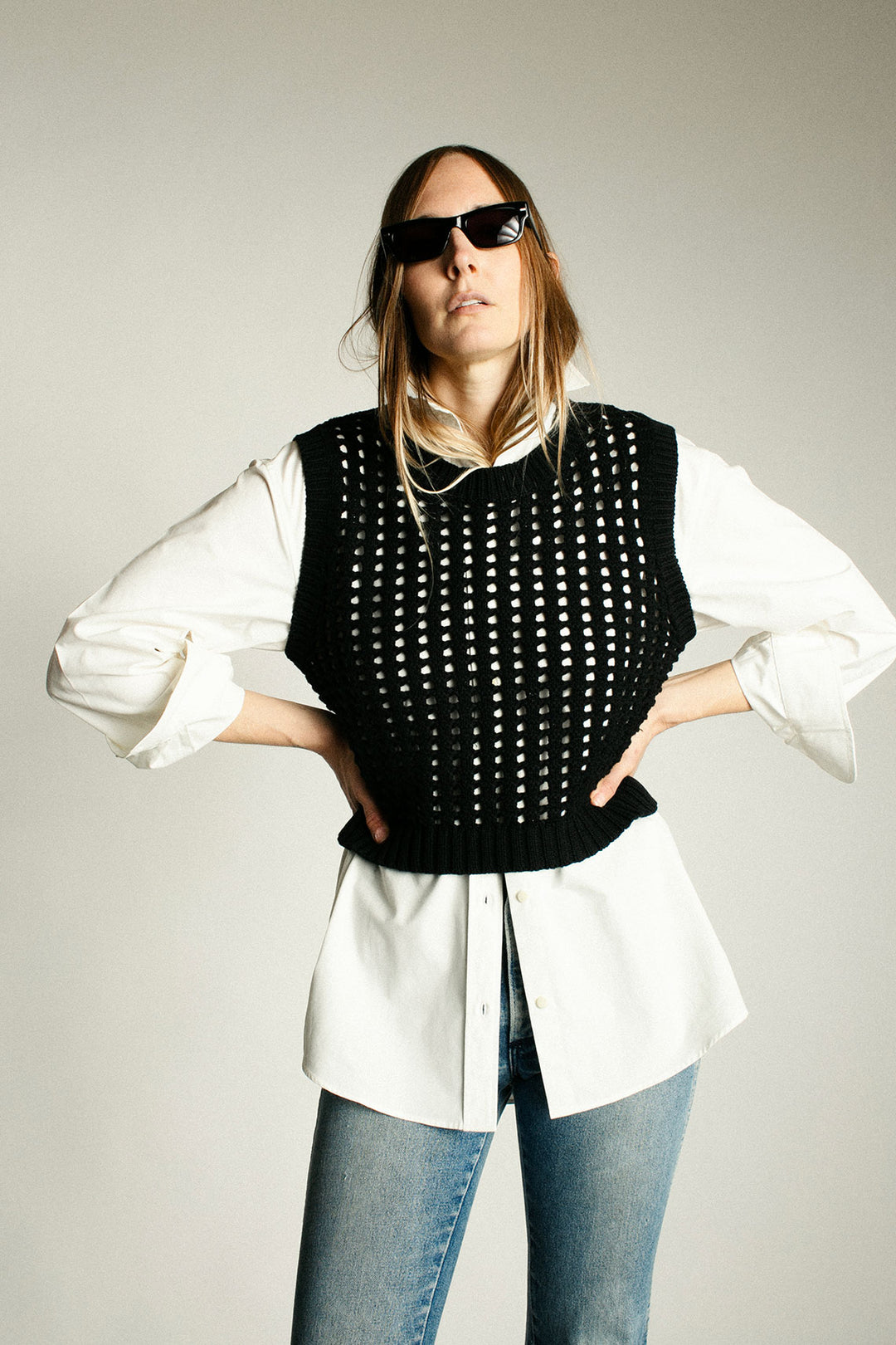 No.6 - Black Reed Knit Vest – BONA DRAG