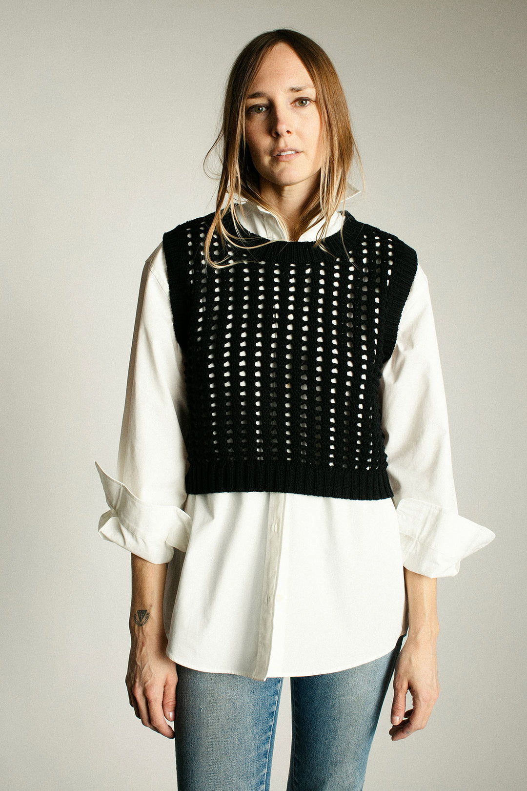 No.6 - Black Reed Knit Vest – BONA DRAG