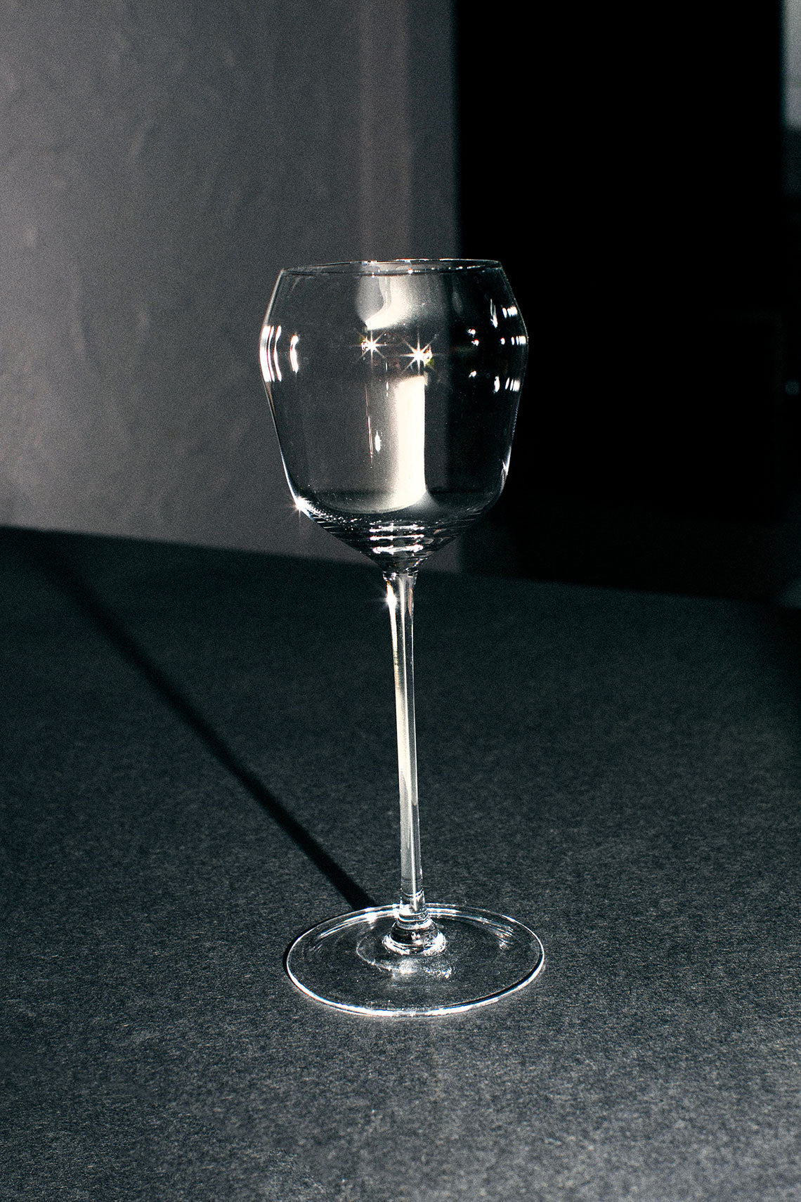 Billie White Wine Glass