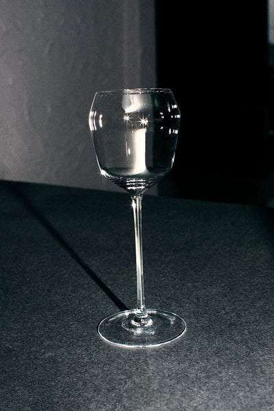 Billie White Wine Glass