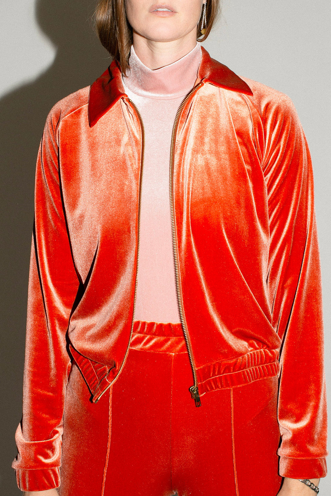 Simone Wild - Lemon Velvet Raglan Sweater – BONA DRAG