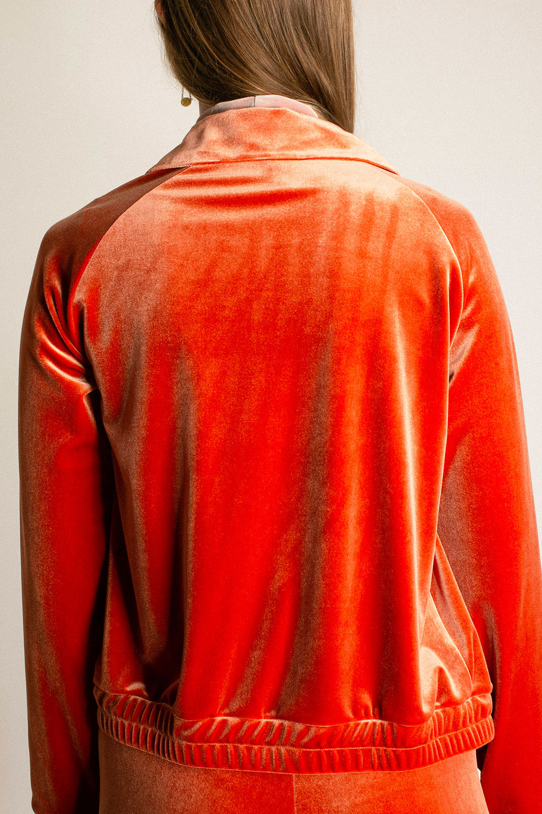 Simone Wild - Lemon Velvet Raglan Sweater – BONA DRAG