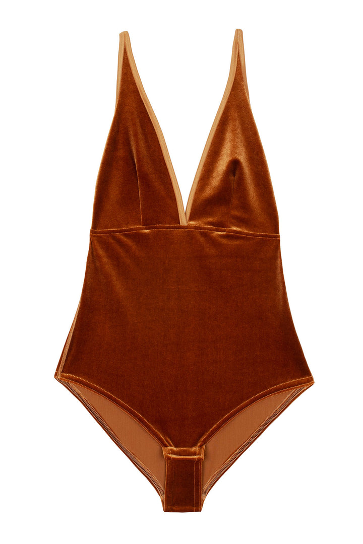 SimoneWildAmberVelvetBodyBabe_