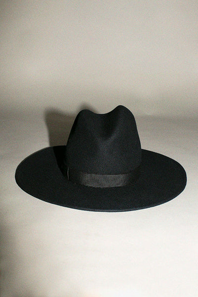 Black Peaks Hat