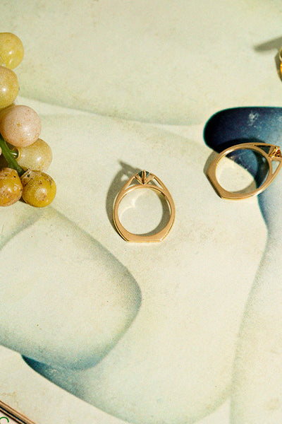 Montana Sapphire Minimalist Arc Ring