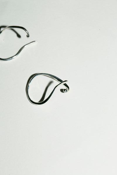 Silver Vinea Hang Earrings