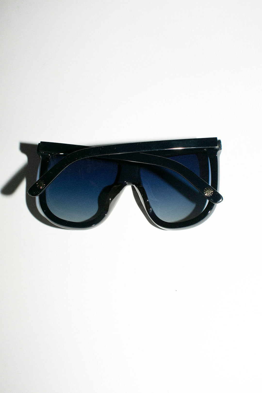 L.F. Markey - Black Boo Sunnies – BONA DRAG display picture 2