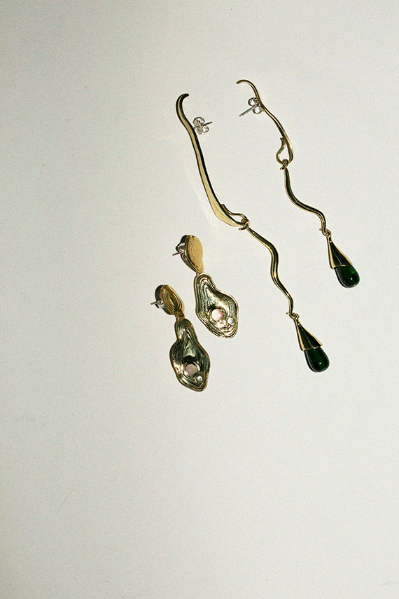 Brass Grapevine Earring Set