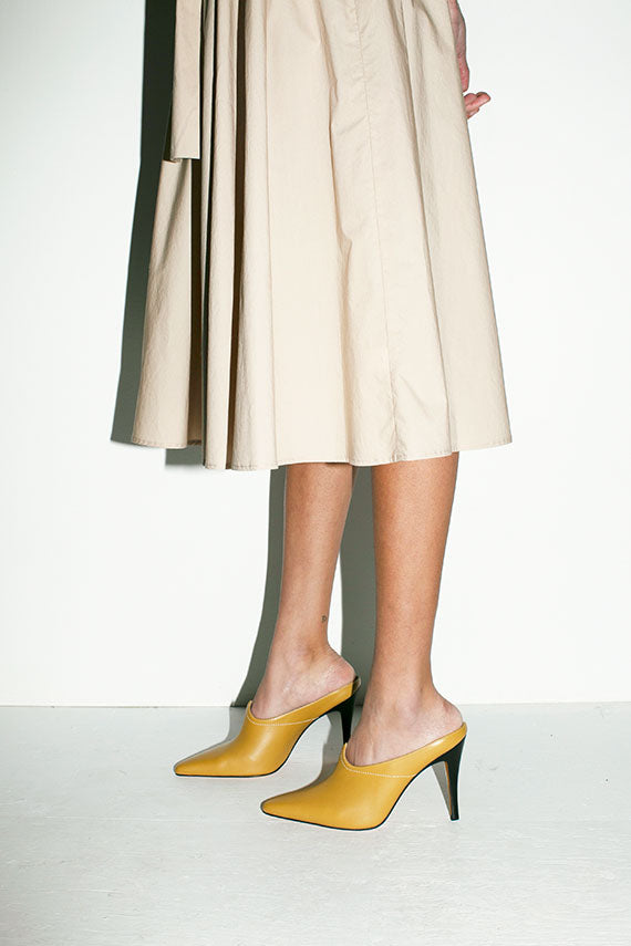 Maryam Nassir Zadeh shoes and skirt