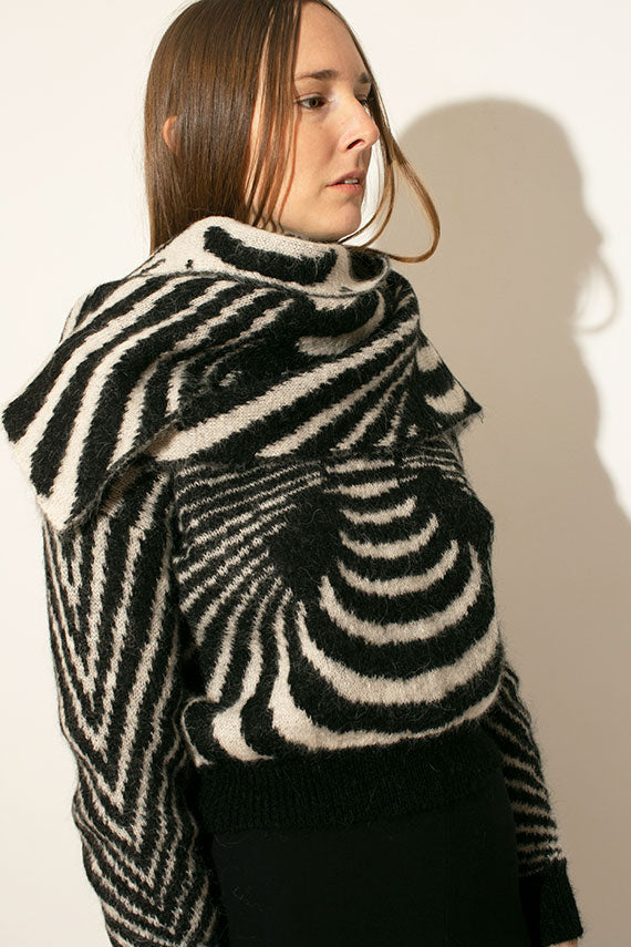 SALE 50% OFF Paloma Wool - Black & Cream Oraculo Scarf – BONA DRAG
