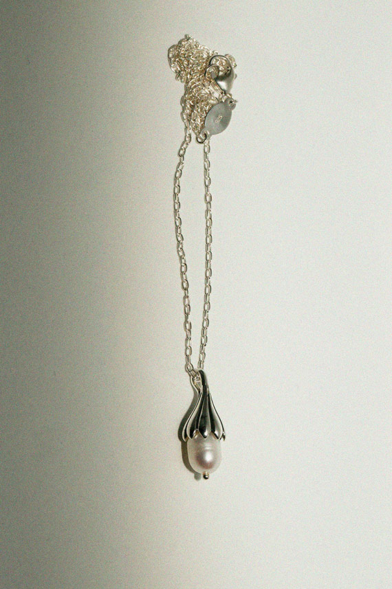 Silver Anemone Pearl Pendant