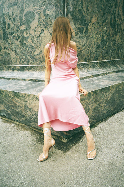 paris georgia designer raina dress in pink satin