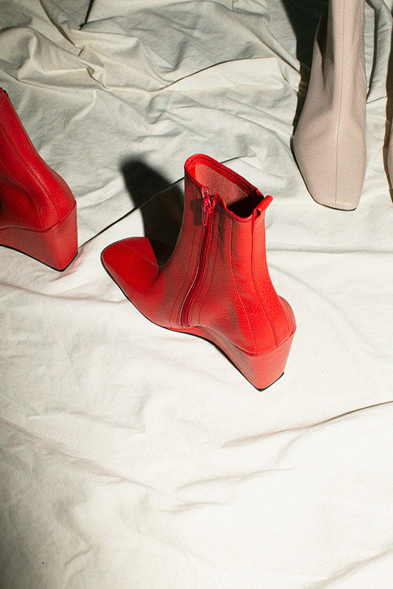 SALE 70% OFF Dubié Red Tecno Boot – BONA DRAG - Main Image